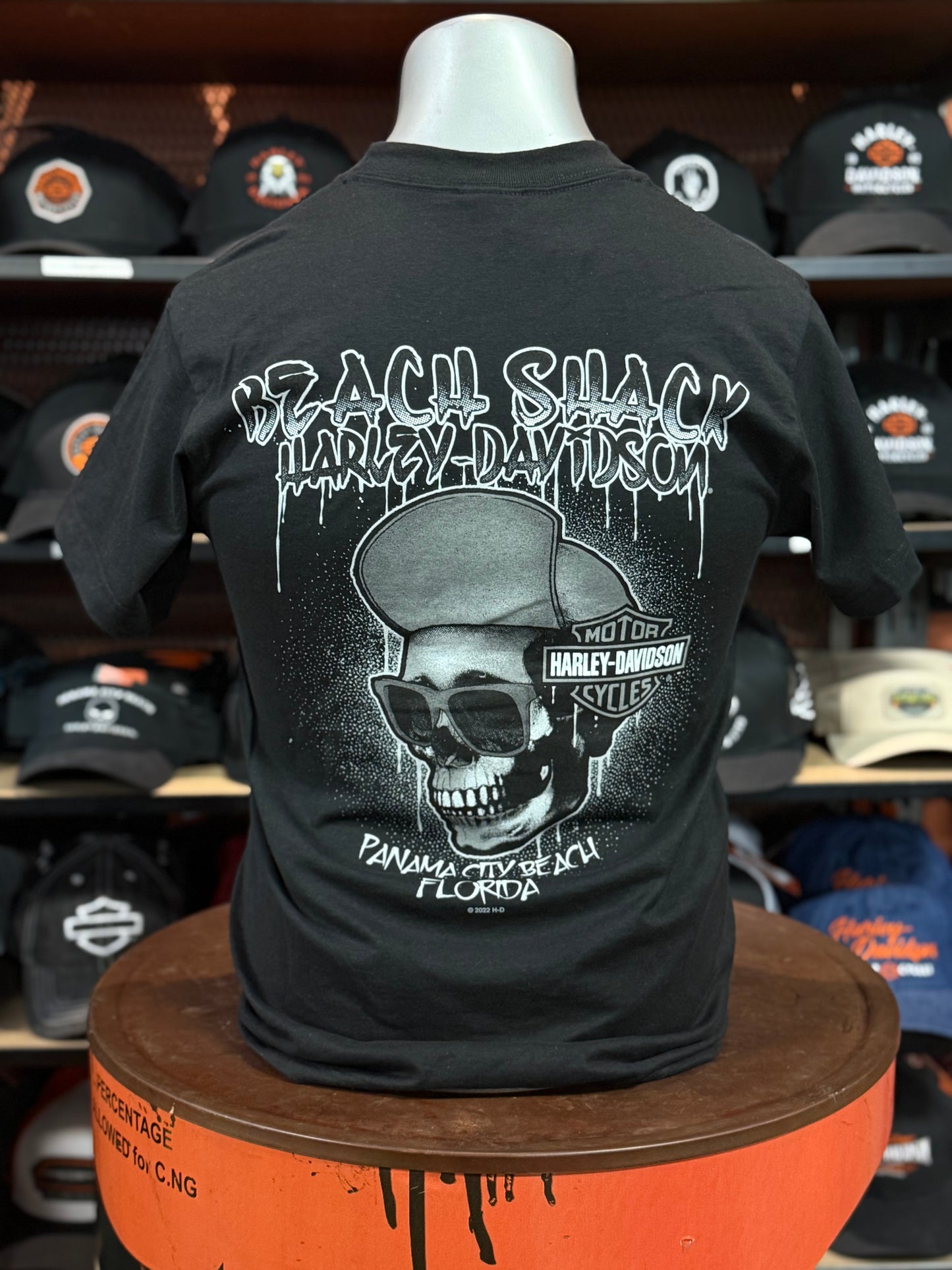 Beach Shack Men's B&S Outline Short Sleeve