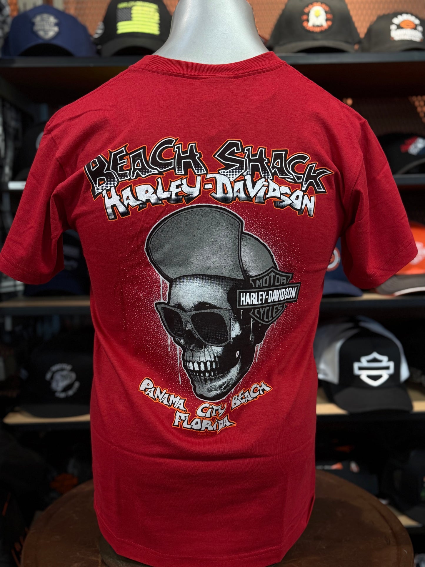 Beach Shack Skull Cap Tee in Chili Pepper