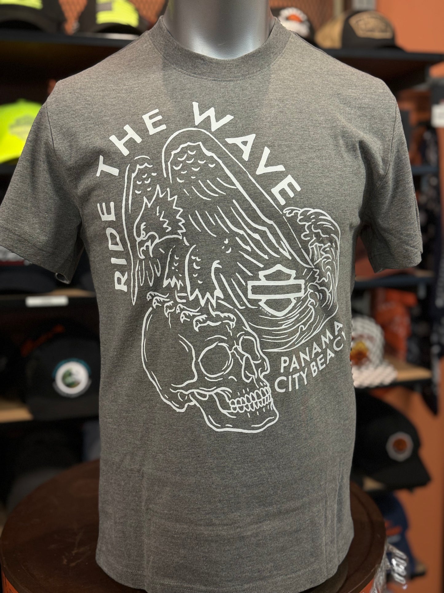 Dealer One Line Tee in Medium Gray