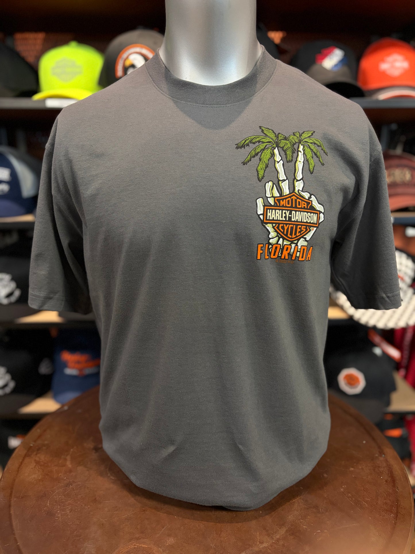 Dealer Men's Wave Skull Short Sleeve in Magnet Grey